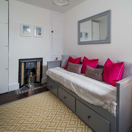 Vila Firefly House Cowes  Exteriér fotografie
