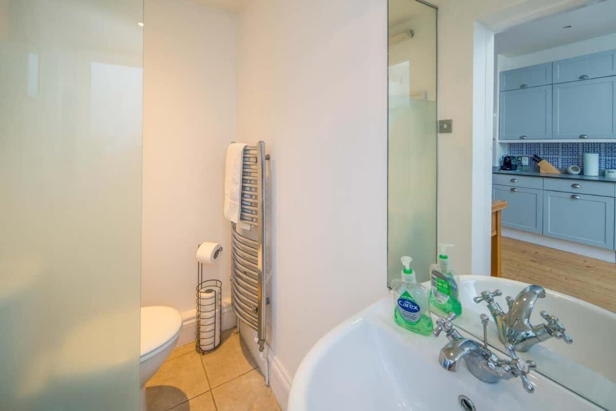 Vila Firefly House Cowes  Exteriér fotografie