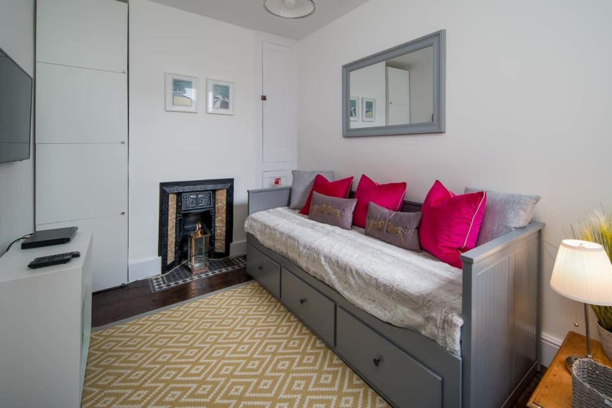 Vila Firefly House Cowes  Exteriér fotografie